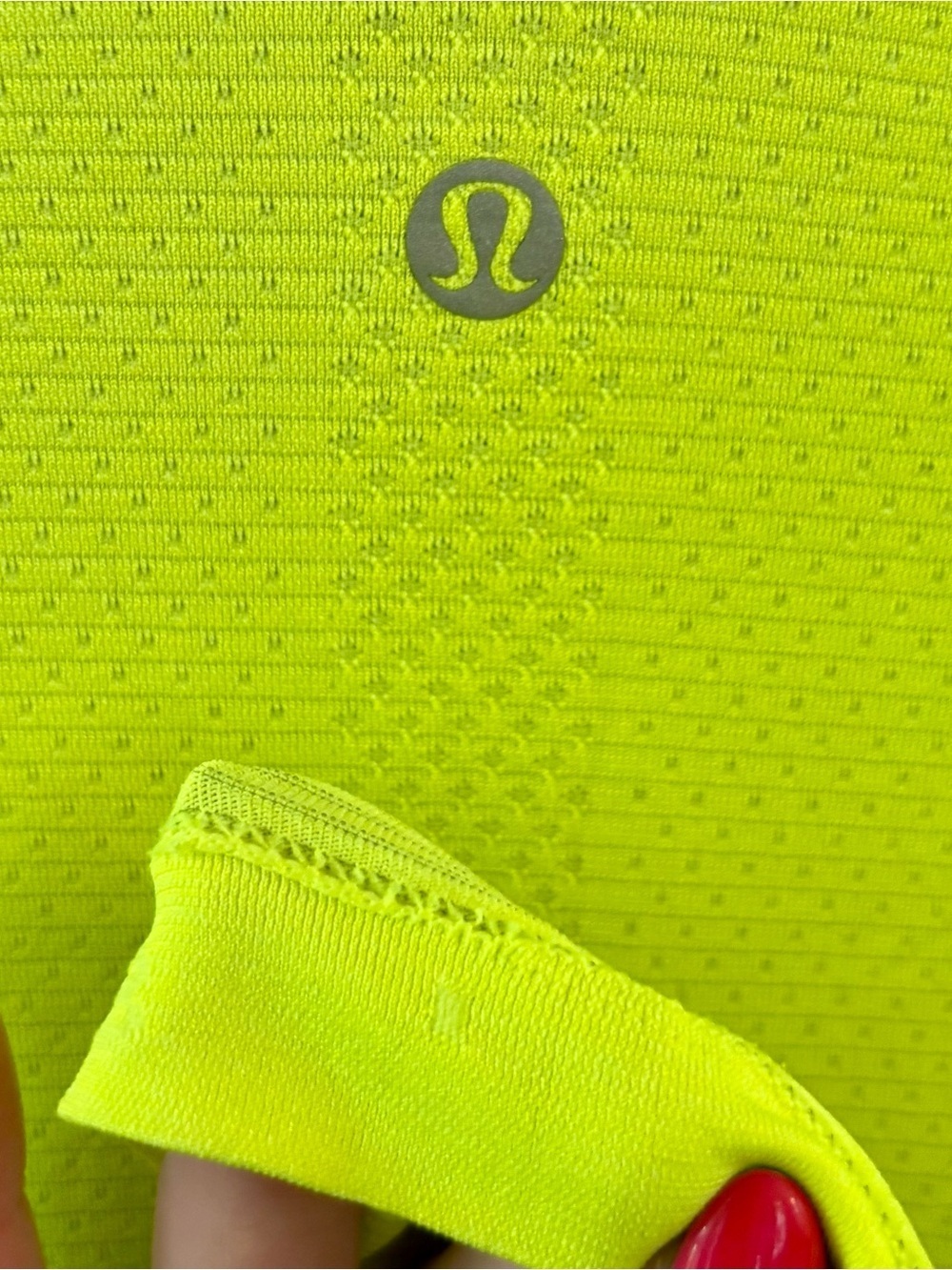 Lululemon Swiftly Tech Long Sleeve 2.0 Waist Length In Highlight Yellow Size 8 - Picture 5 of 9